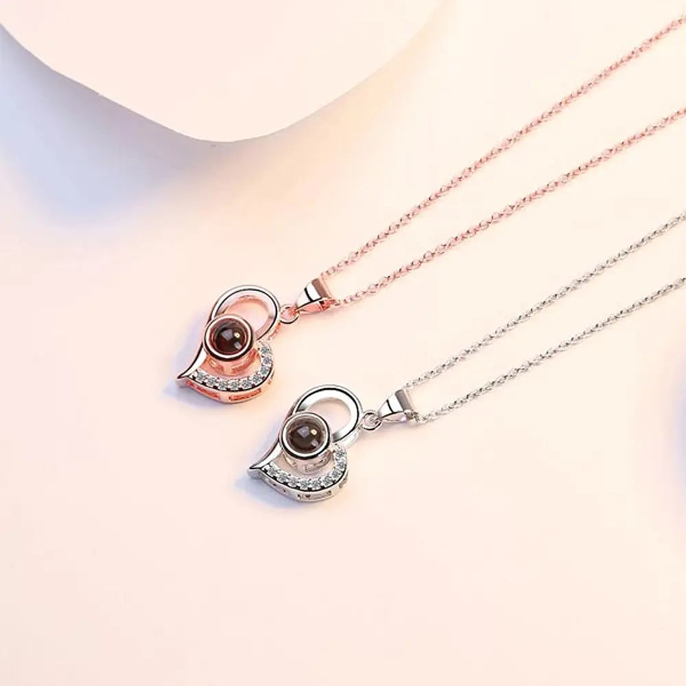 ❤️ Romántico collar para tu persona favorita "Te amo en 100 idiomas" - Exclusivo diseño en cobre, incluye bolsa de regalo - Oferta 50% DCTO🏷️ 💥